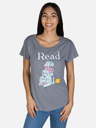 Elephant & Piggie Read women's relaxed fit t-shirt